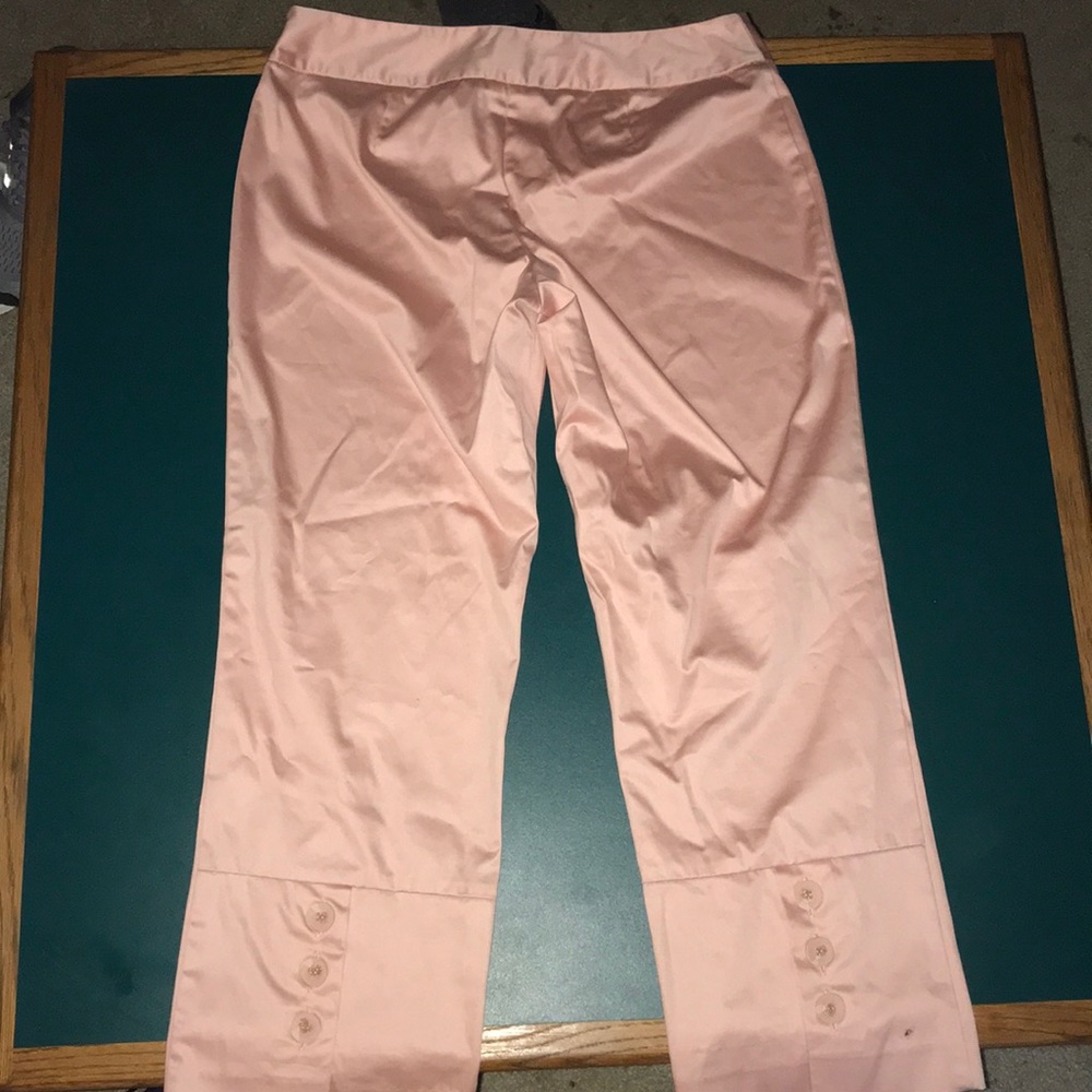 The Limited Sz 6 Pink Capri cropped pants